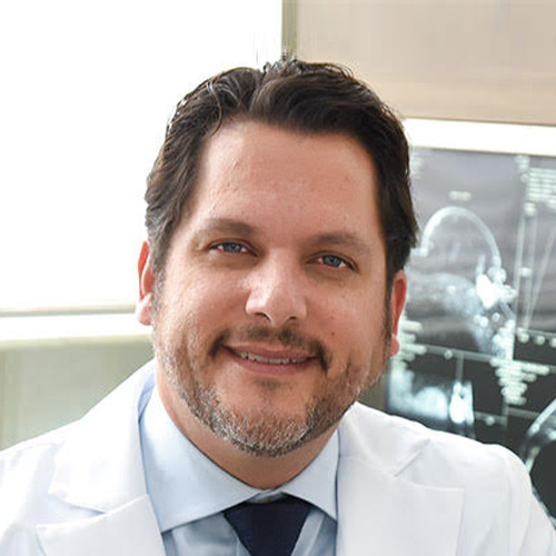 Dr. Fabricio Brenelli